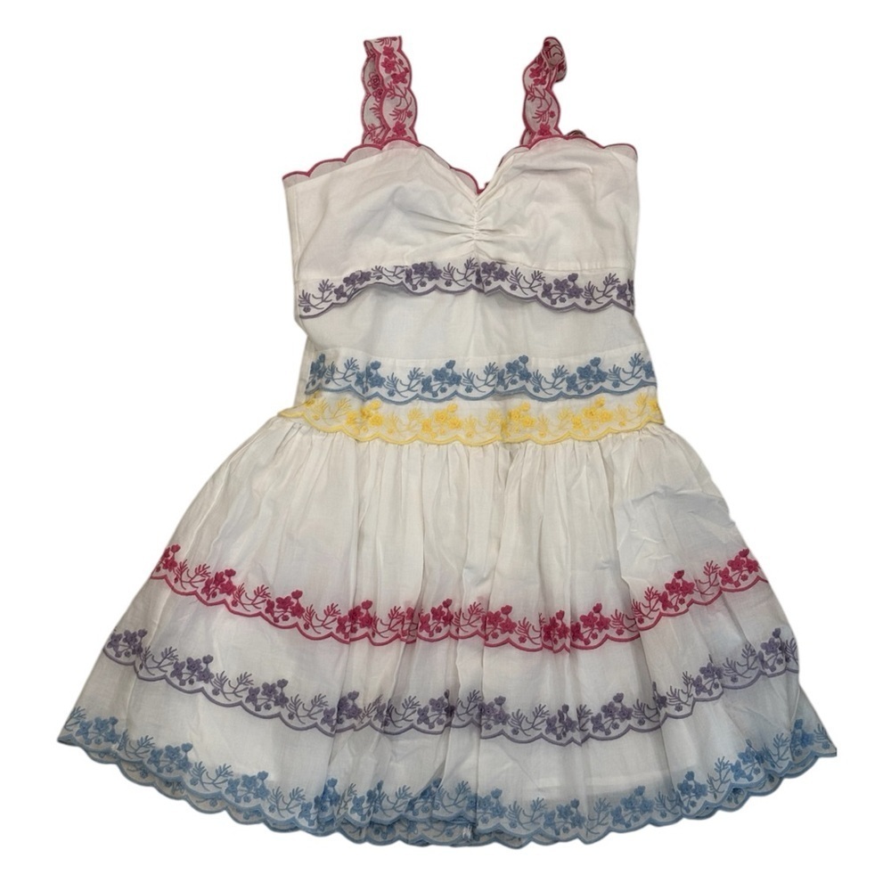 Marlo. Sasha Lace Sleeveless Embroidered Dress